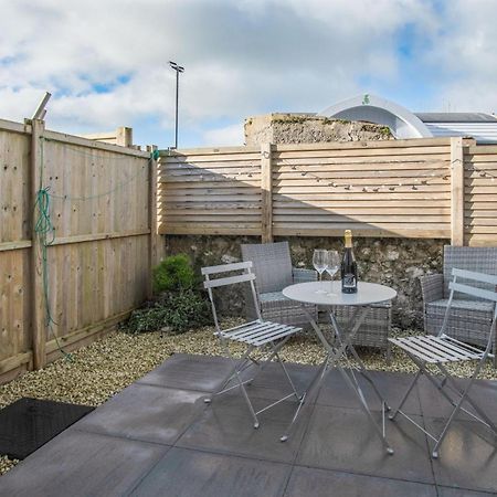 Ty Melyn - 2 Bedroom Cottage - Tenby Exterior foto