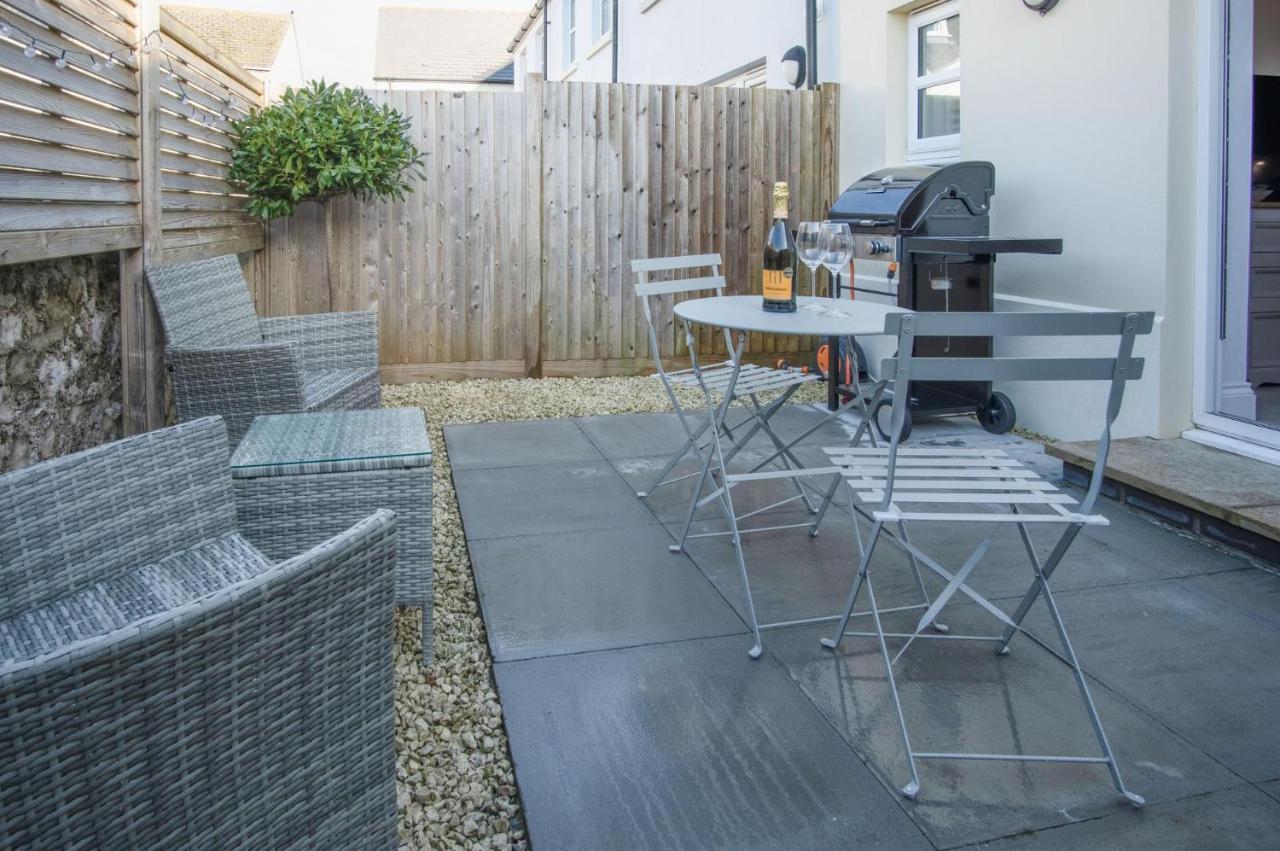 Ty Melyn - 2 Bedroom Cottage - Tenby Exterior foto