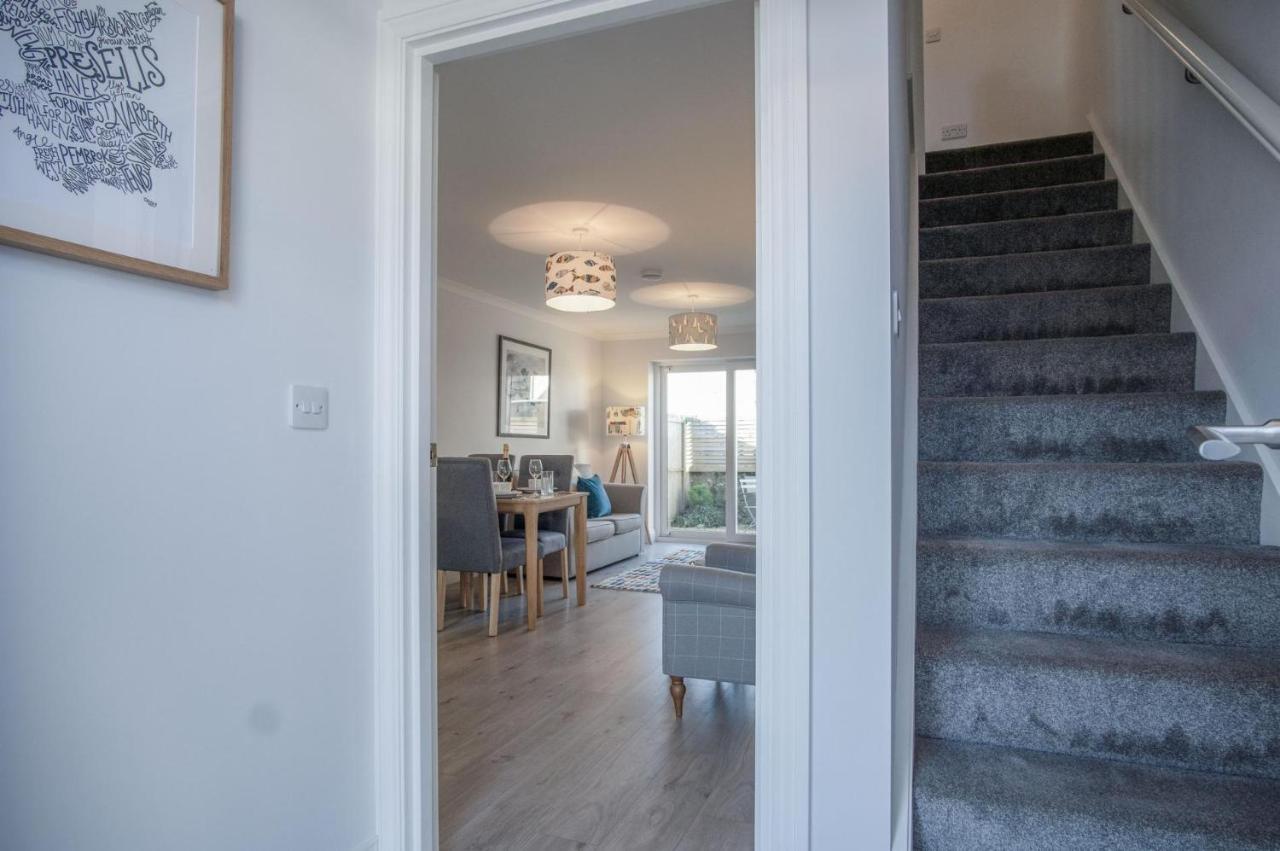 Ty Melyn - 2 Bedroom Cottage - Tenby Exterior foto